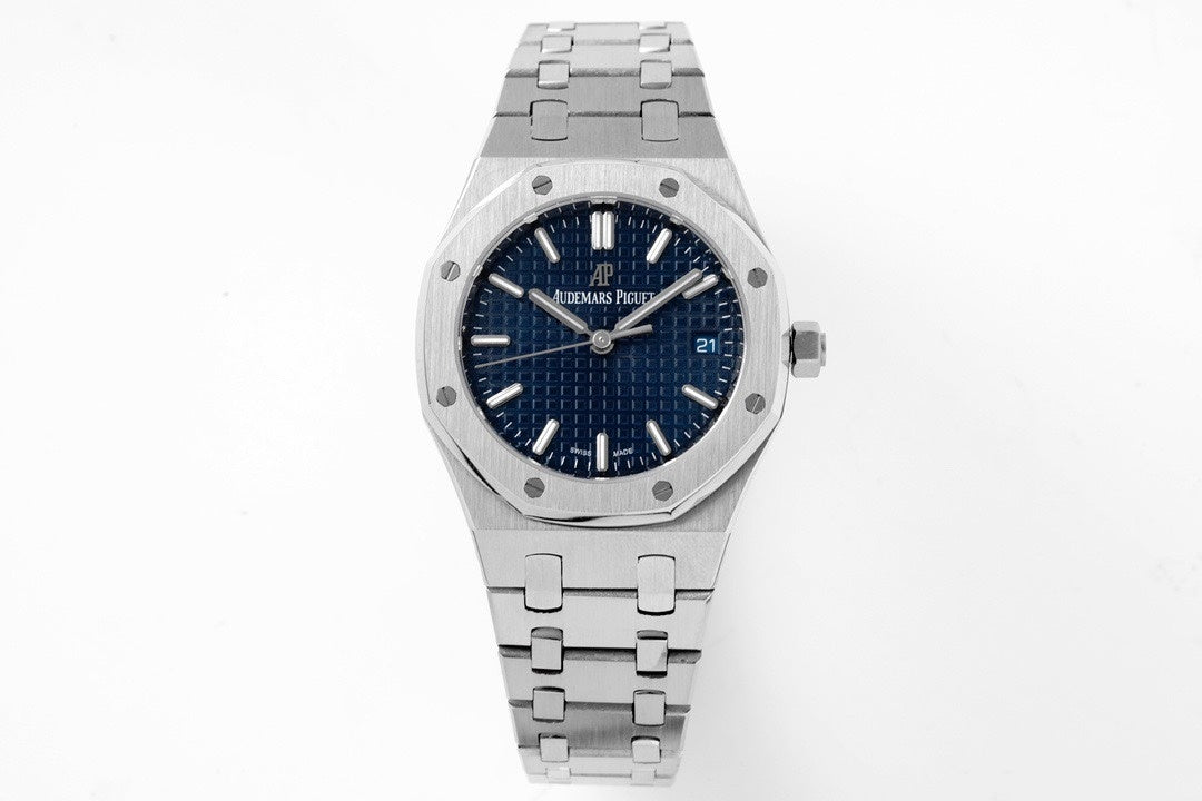 Audemars Piguet Royal Oak 77450ST.OO.1361ST.04 : Bleu Nuit