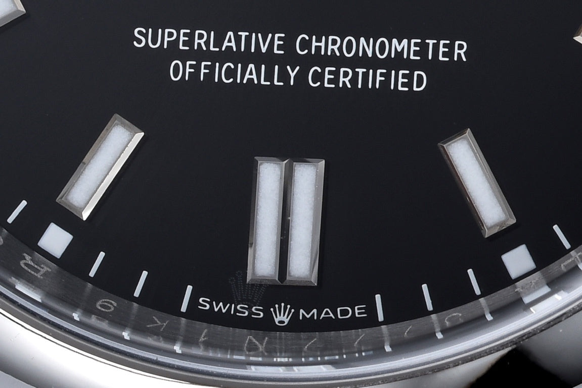 Rolex Oyster Perpetual 124300 :  Black Dial