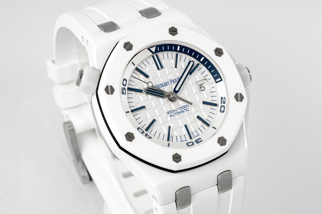 Audemars Piguet Royal Oak Offshore 15707CB.OO.A010CA.01 : White Méga Tapisserie