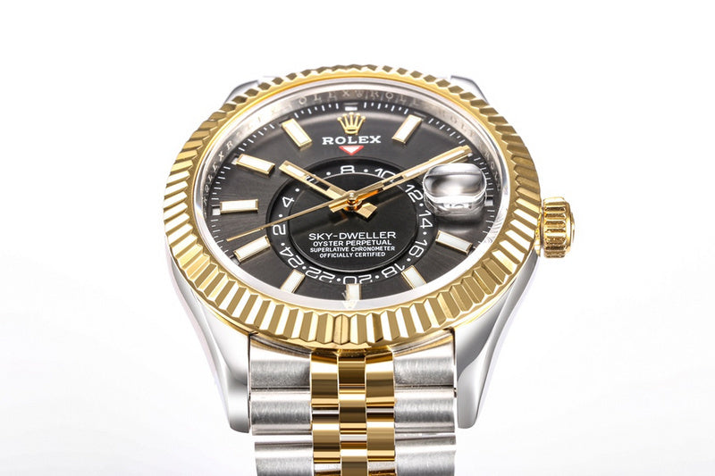 Rolex Sky-Dweller 336933 : Two-Tone / Black Dial