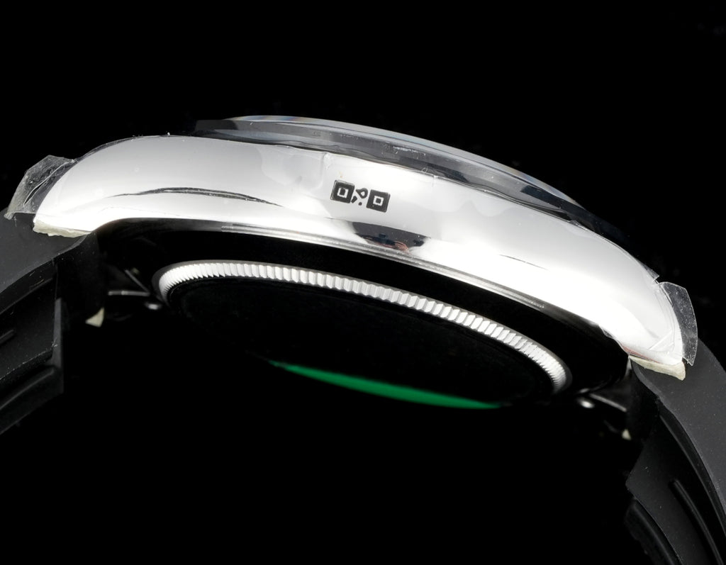 Rolex Cosmograph Daytona 116500LN : "Reverse Panda"