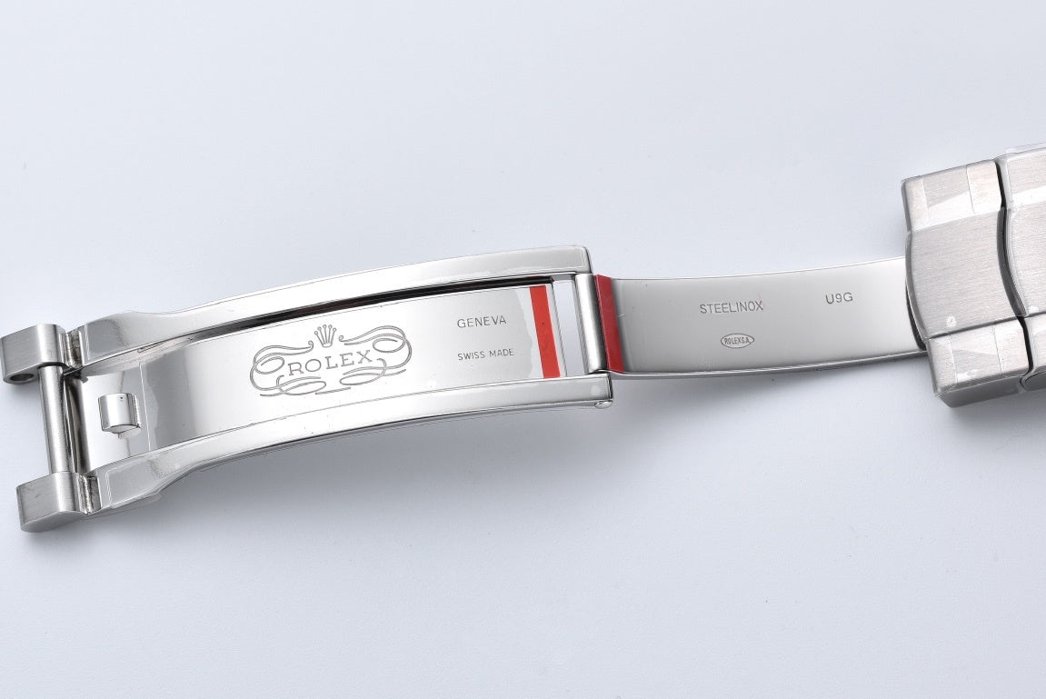 Rolex Oyster Perpetual 124300 : Coral Red Dial