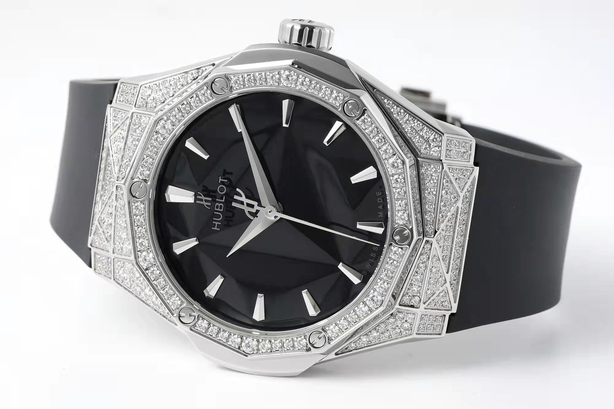 Hublot Classic Fusion Orlinski Titanium Pavé 550.NS.1800.RX.1604.ORL19 : Polished Faceted Black "Iced Out"