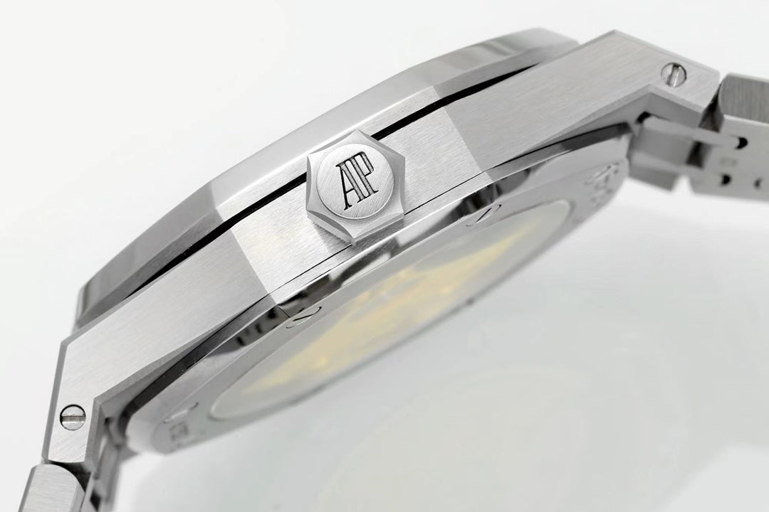 Audemars Piguet Royal Oak 15452BC : Diamond Bezel