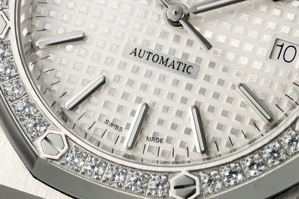 Audemars Piguet Royal Oak 15452BC : Diamond Bezel