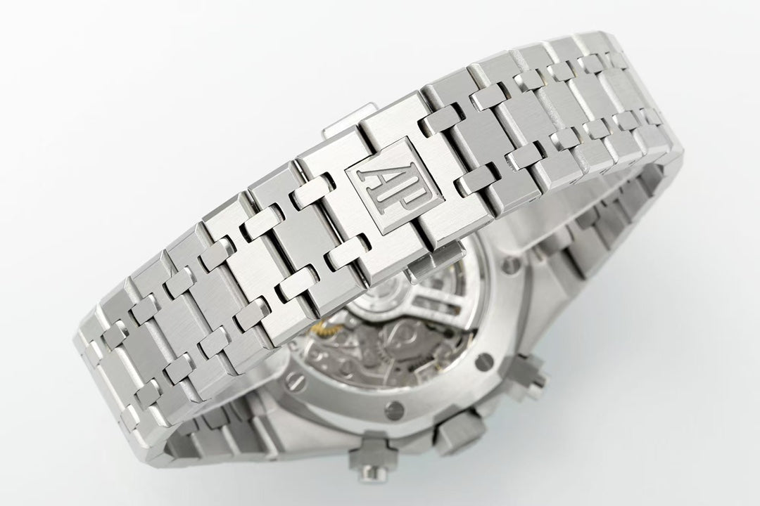 Audemars Piguet Royal Oak Chronograph 26240ST : "Purple Dial"