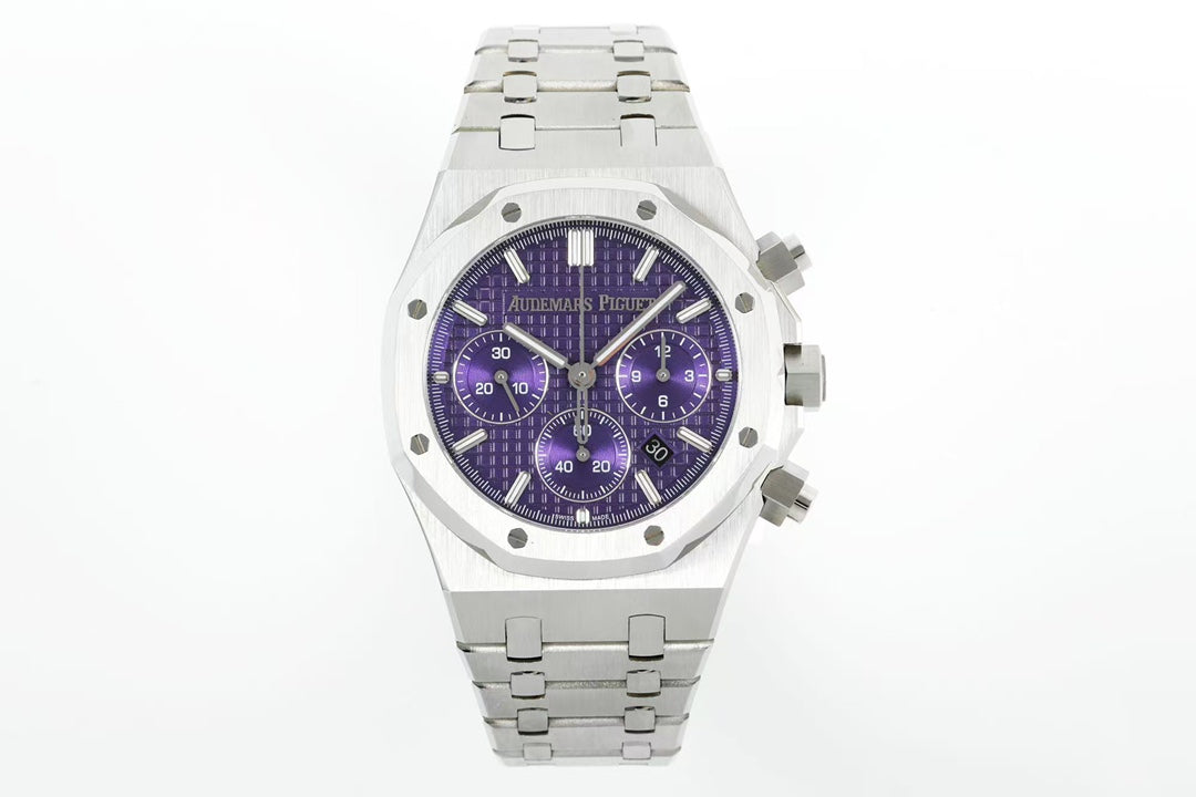 Audemars Piguet Royal Oak Chronograph 26240ST : "Purple Dial"