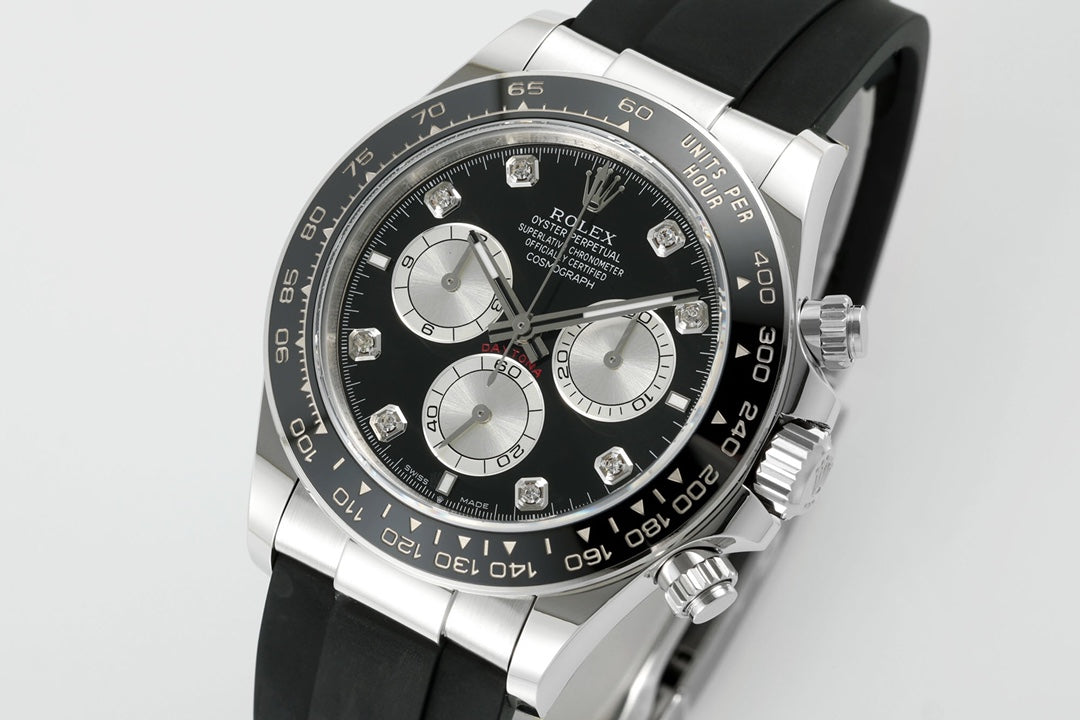 Rolex Cosmograph Daytona 116519LN : Black Dial with Diamond Indexes "Ghost"