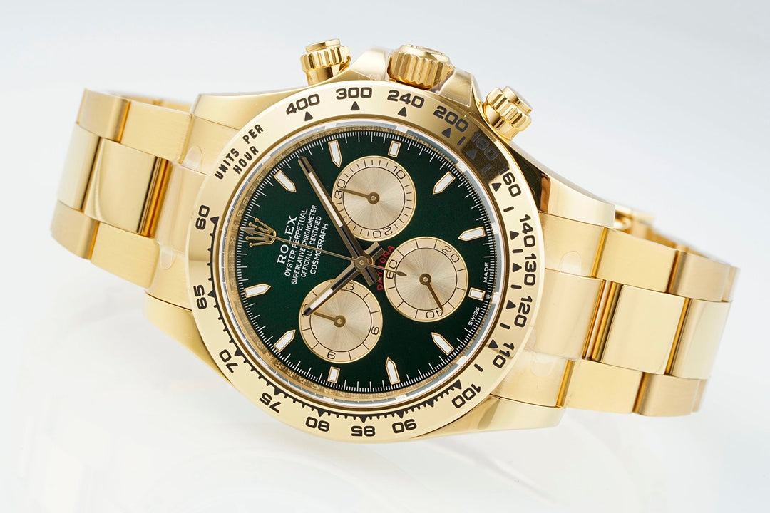 Rolex Cosmograph Daytona 126508 : Yellow Gold / Green