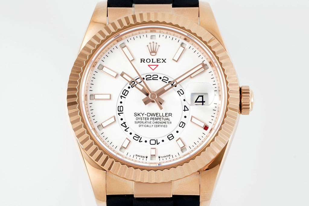 Rolex Sky-Dweller 336235 : Rose Gold / White Dial