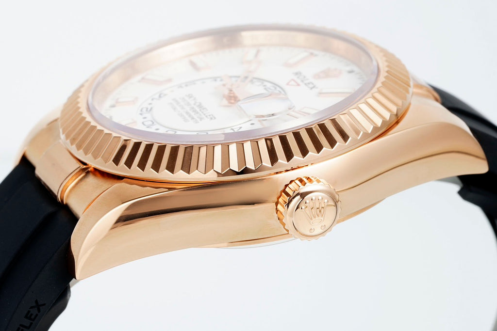 Rolex Sky-Dweller 336235 : Rose Gold / White Dial