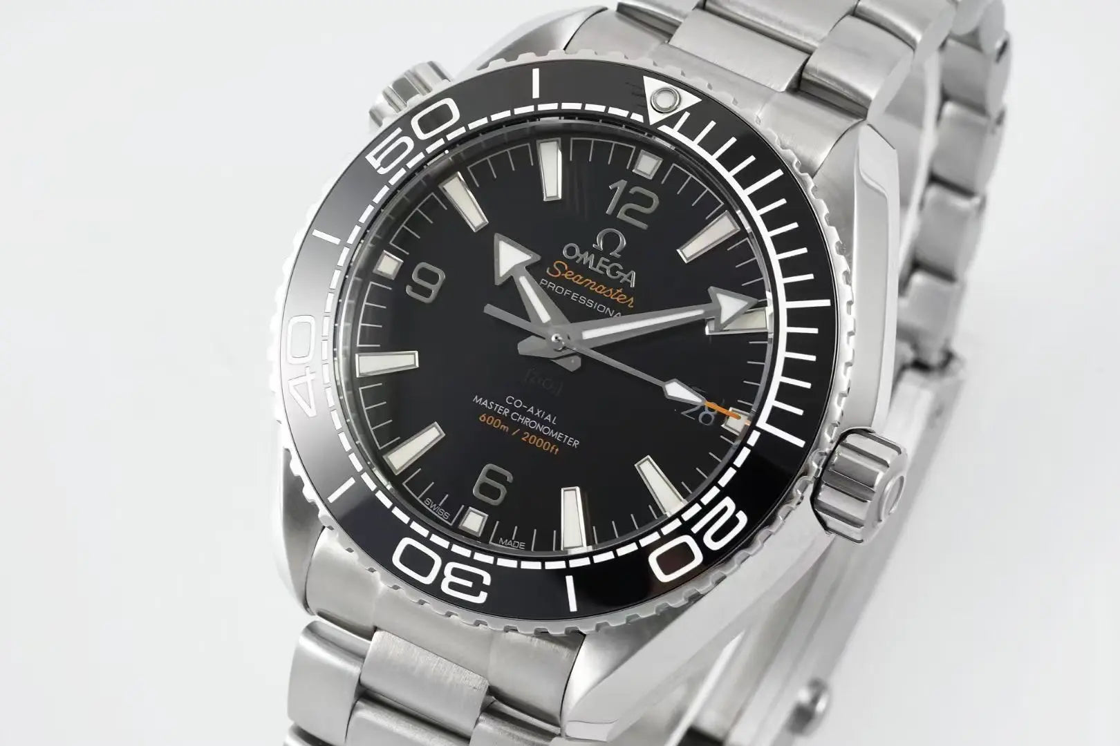 Omega Seamaster Planet Ocean 600M 215.30.44.21.01.001 : Black / "Planet Ocean"
