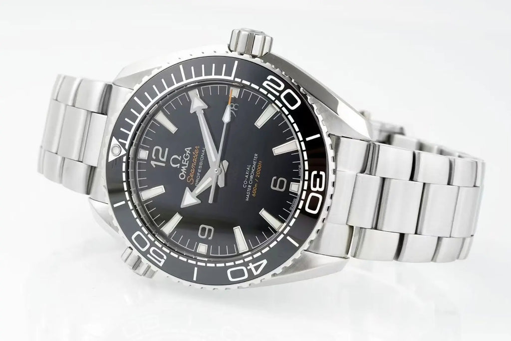 Omega Seamaster Planet Ocean 600M 215.30.44.21.01.001 : Black / "Planet Ocean"