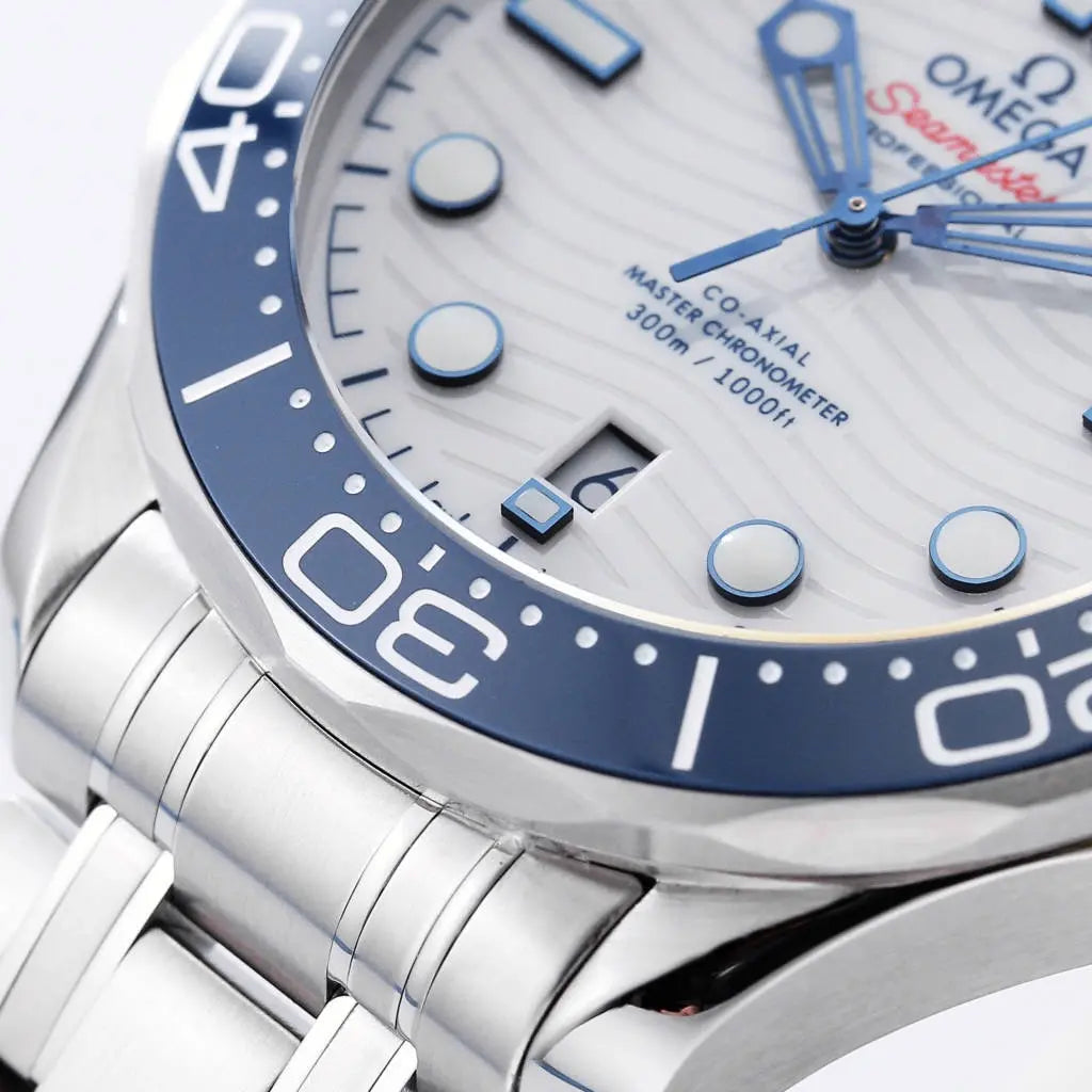 Omega Seamaster Diver 300M 522.30.42.20.04.001 : White / "Tokyo 2020"